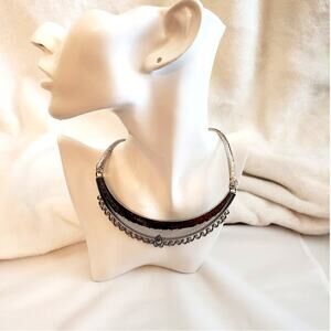 Chico's Bella Rigid Hammered Silver Tone Collar Necklace